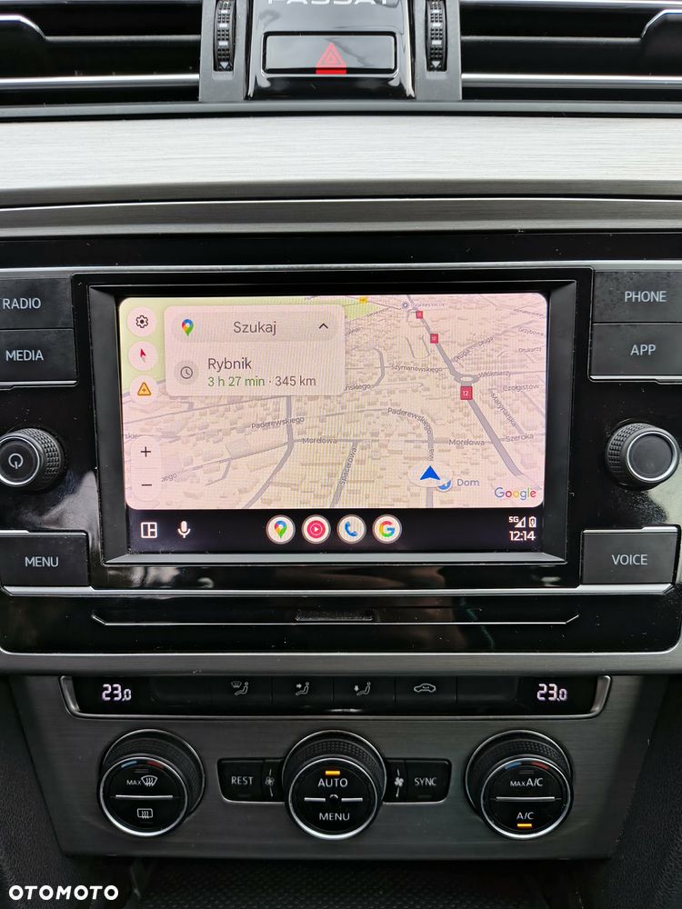 Volkswagen Passat - 27