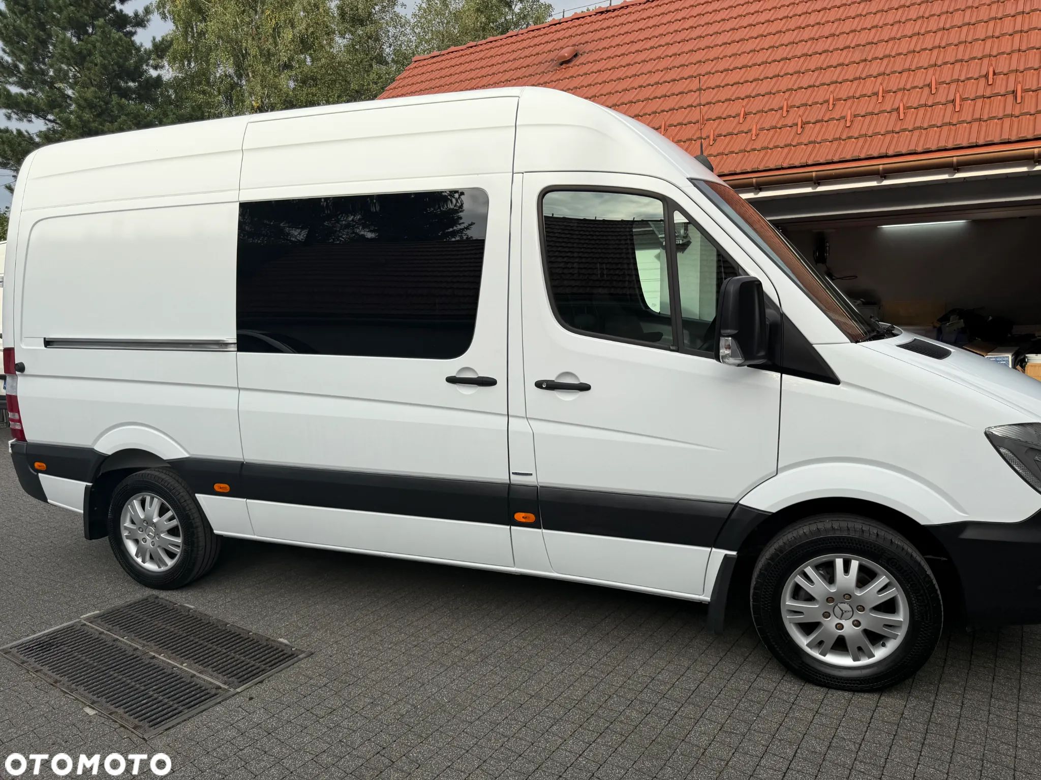 Mercedes-Benz Sprinter 319 CDI (BlueTec) 906.233 7G-TRONIC Plus - 1