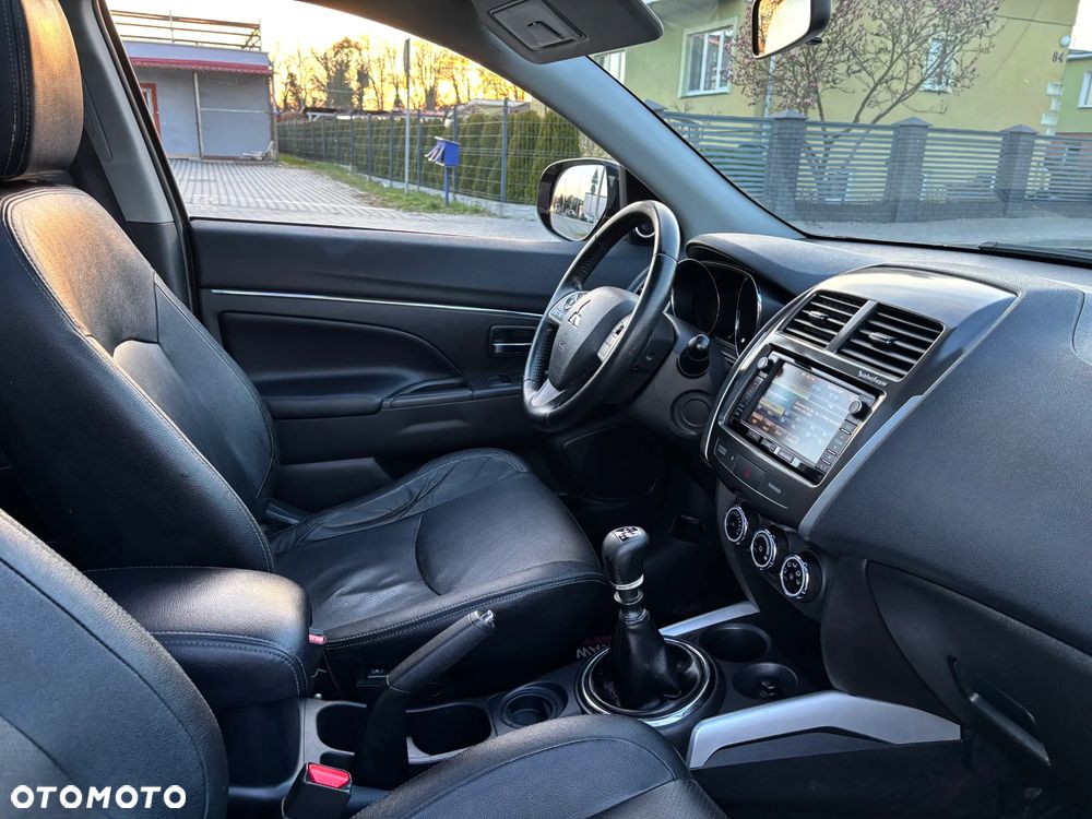 Mitsubishi ASX 1.8 DI-D 2WD Diamant Edition - 22