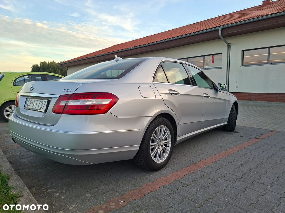 Mercedes-Benz Klasa E - 6