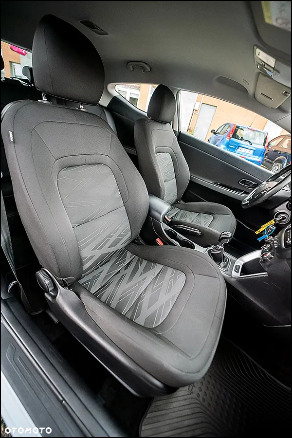 Kia ProCeed - 35