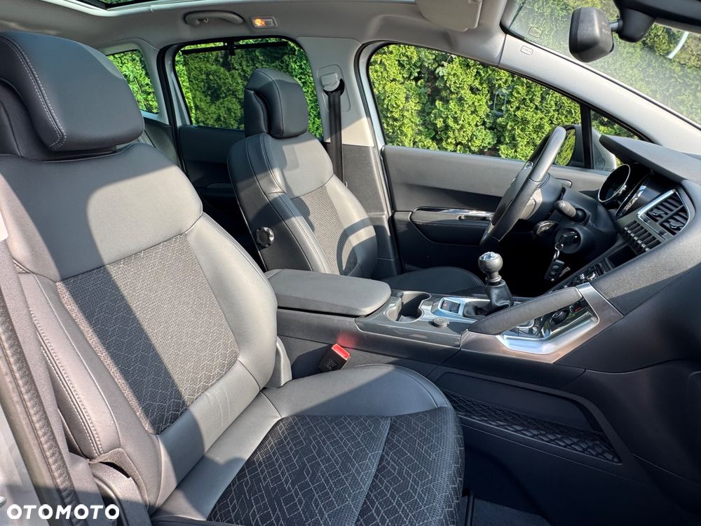 Peugeot 3008 HDi FAP 150 Platinum - 28
