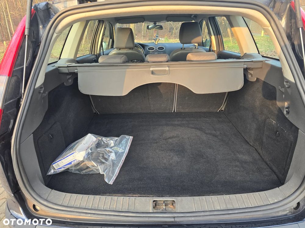 Ford Focus TDCi Futura - 4