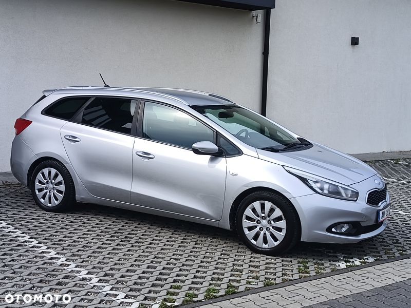 Kia Ceed 1.4 CVVT Spirit - 10