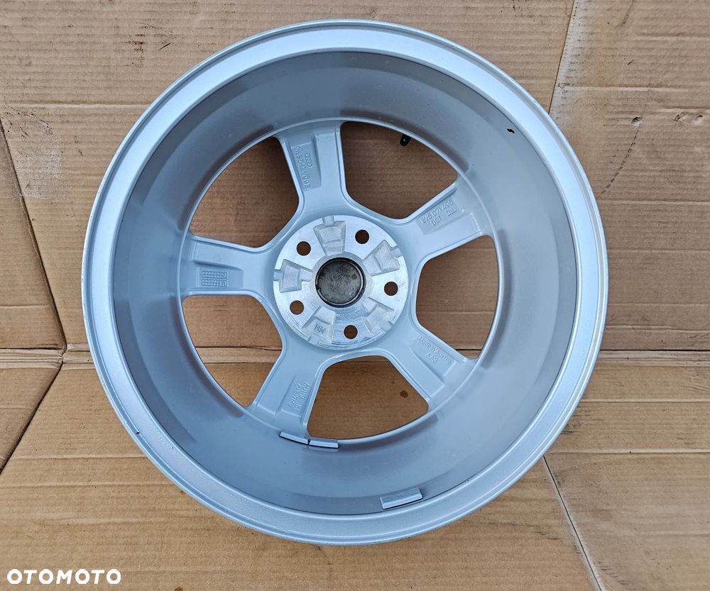 (F105) Audi OE A3 S3 A4 A6 Q3 TT / 6,5Jx16 ET43 5x112 / 8V5071496 - 5