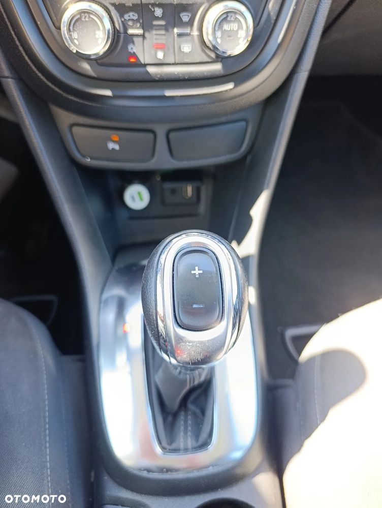 Opel Mokka 1.6 CDTI Automatik Color Edition - 23