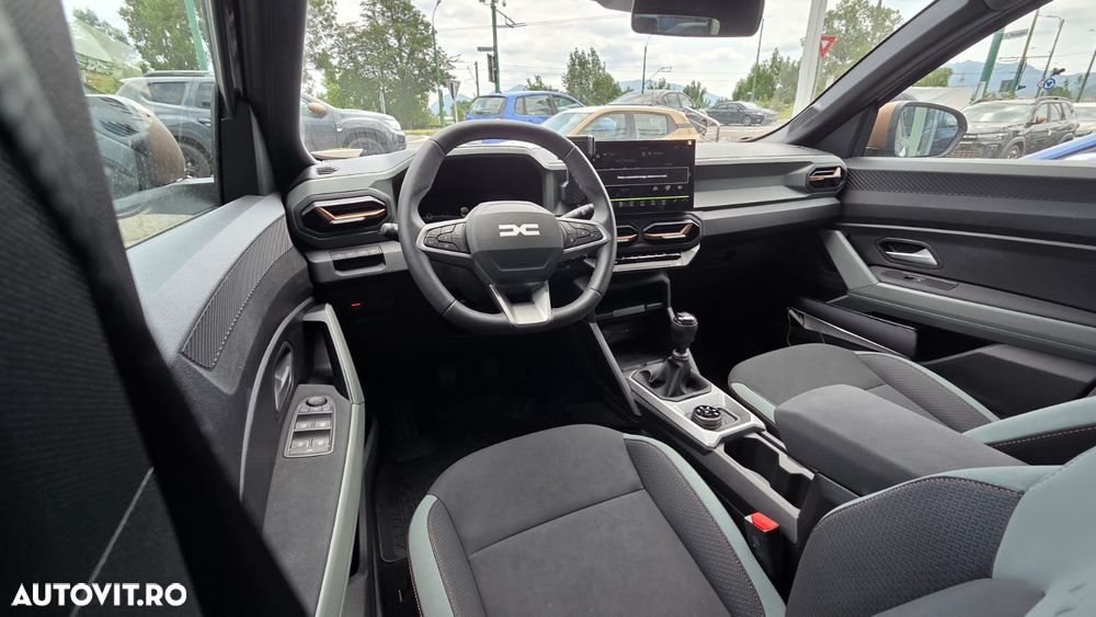 Dacia Bigster TCe 130 4X4 MHEV Extreme - 10