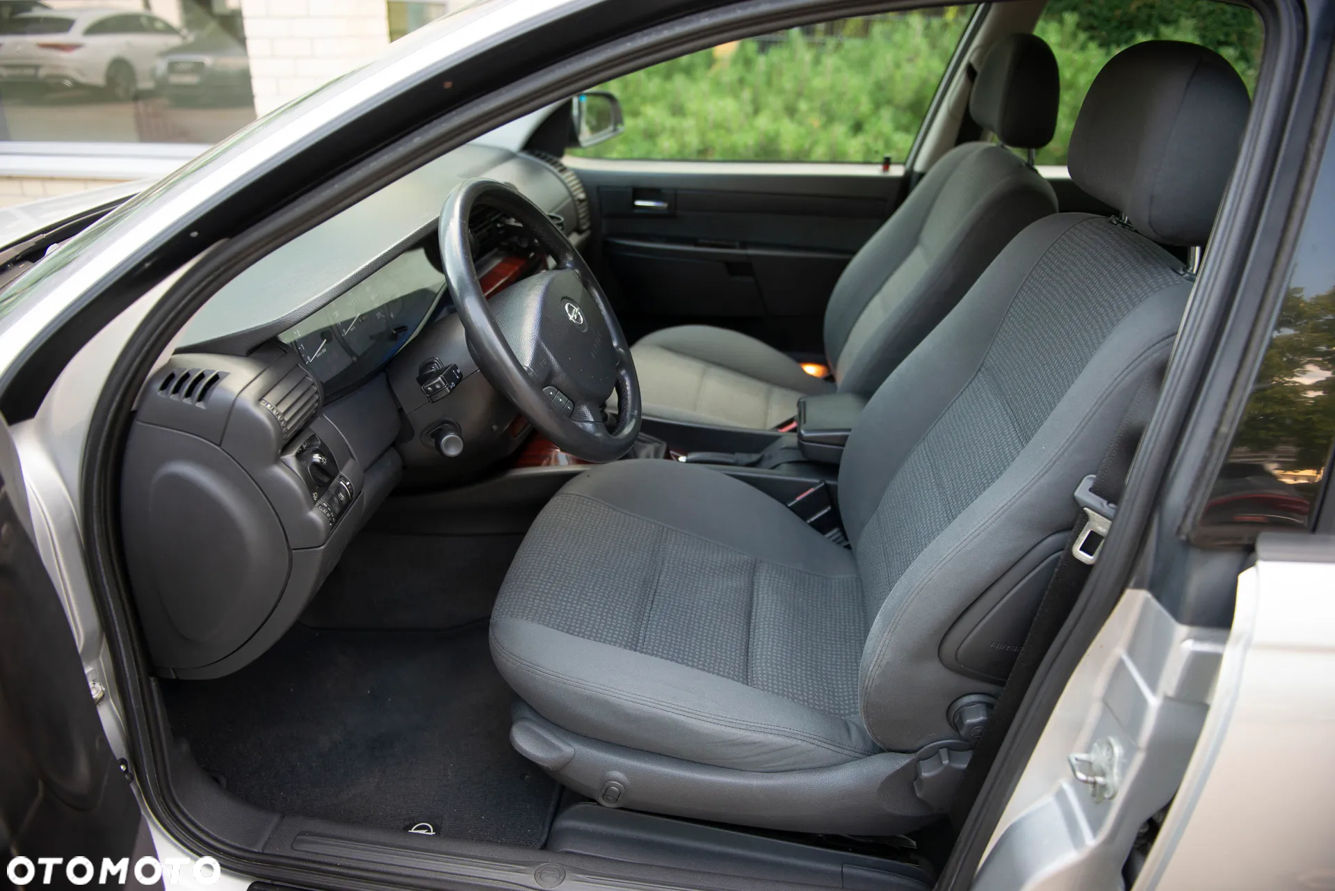 Opel Omega 2.2 Elegance - 16