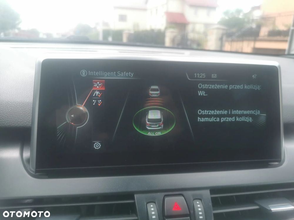 BMW Seria 2 220d xDrive Sport-Aut Luxury Line - 30