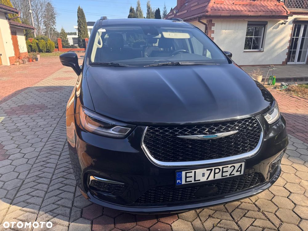 Chrysler Pacifica - 13