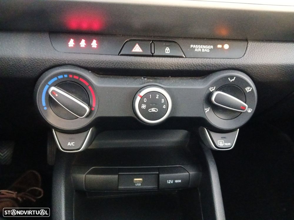 Kia Stonic 1.2 Dynamic - 9