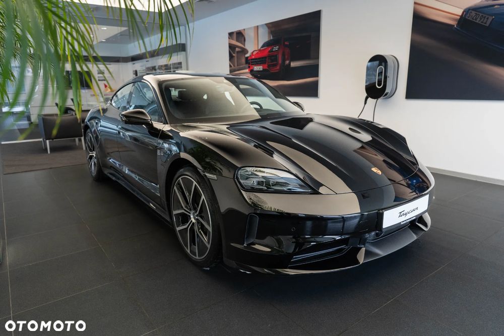 Porsche Taycan 105kWh Black Edition - 7