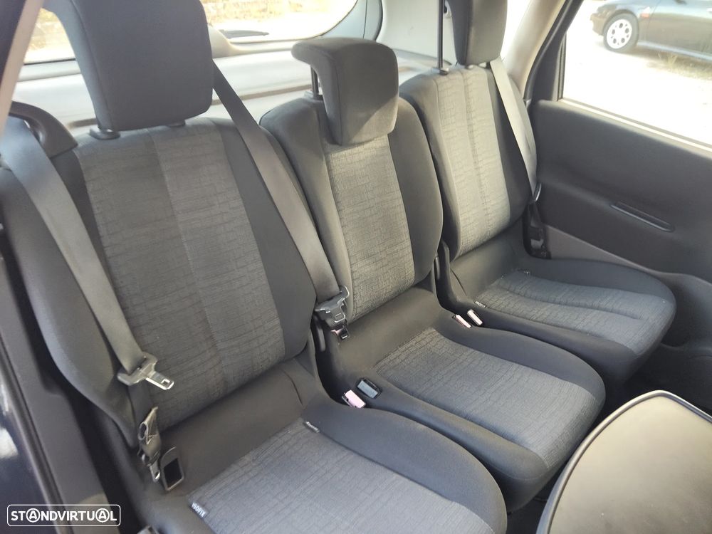 Renault Scénic 1.5 dCi Dynamique - 9