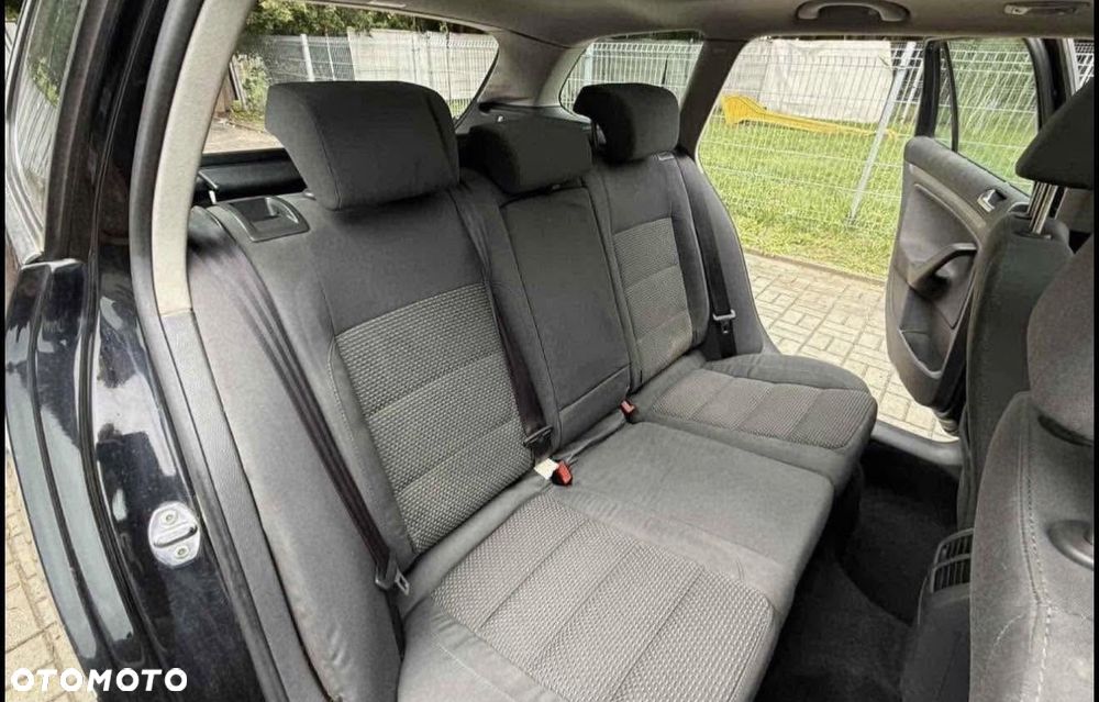 Volkswagen Golf 2.0 TDI Comfortline - 8