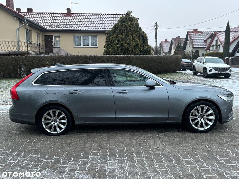 Volvo V90 D5 AWD Geartronic Momentum - 6