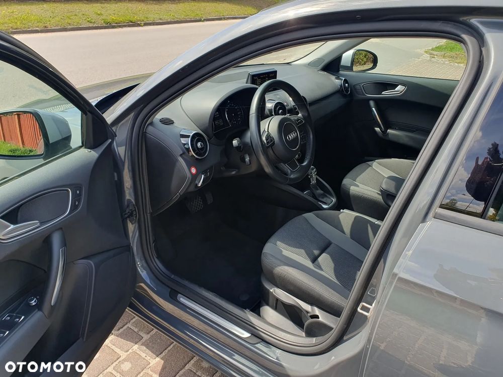 Audi A1 Sportback 1.6 TDI S tronic sport - 12