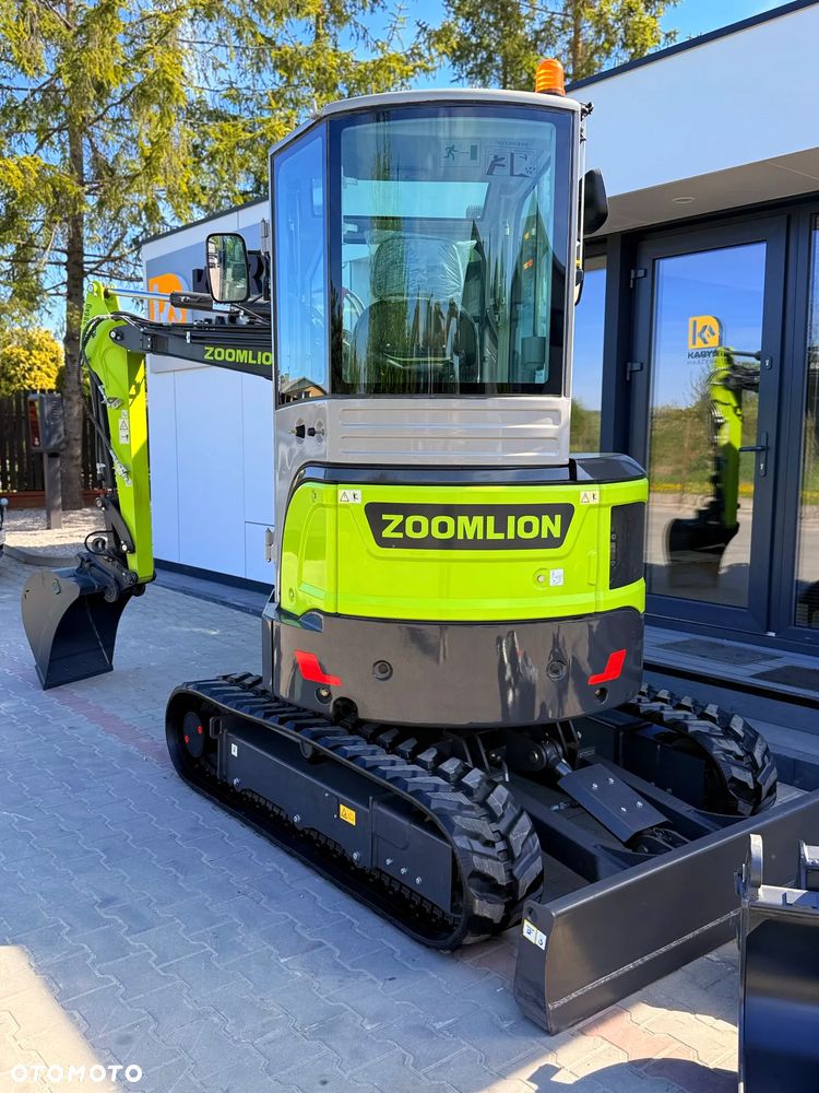 Kubota Zoomlion ZE26GU | FABRYCZNIE NOWA | Silnik KUBOTA | 3 ŁYŻKI | SZYBKOZŁĄCZE HYDRAULICZNE | ZE27GU - 9