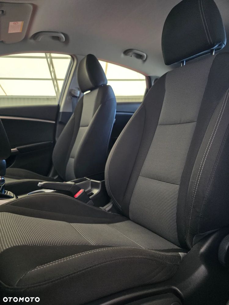 Hyundai i30 1.4 Classic - 14