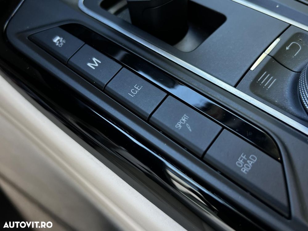 Maserati Levante - 15