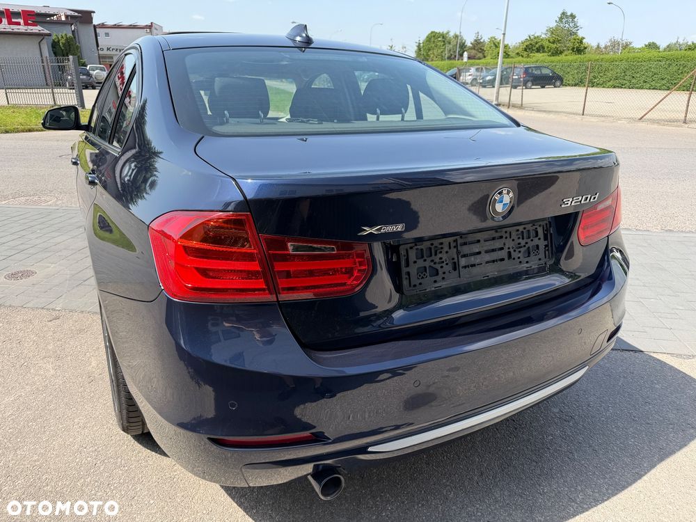 BMW Seria 3 320d xDrive Luxury Line - 10