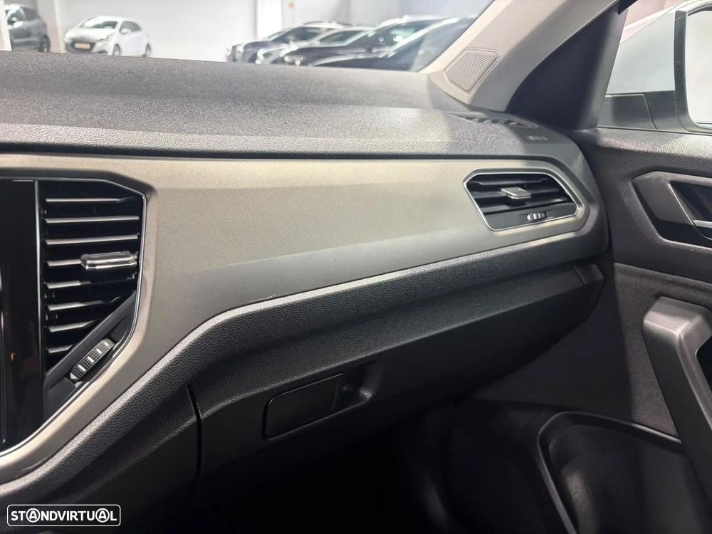 VW T-Roc - 17