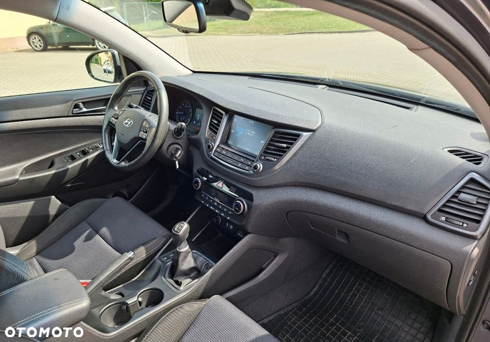 Hyundai Tucson - 14