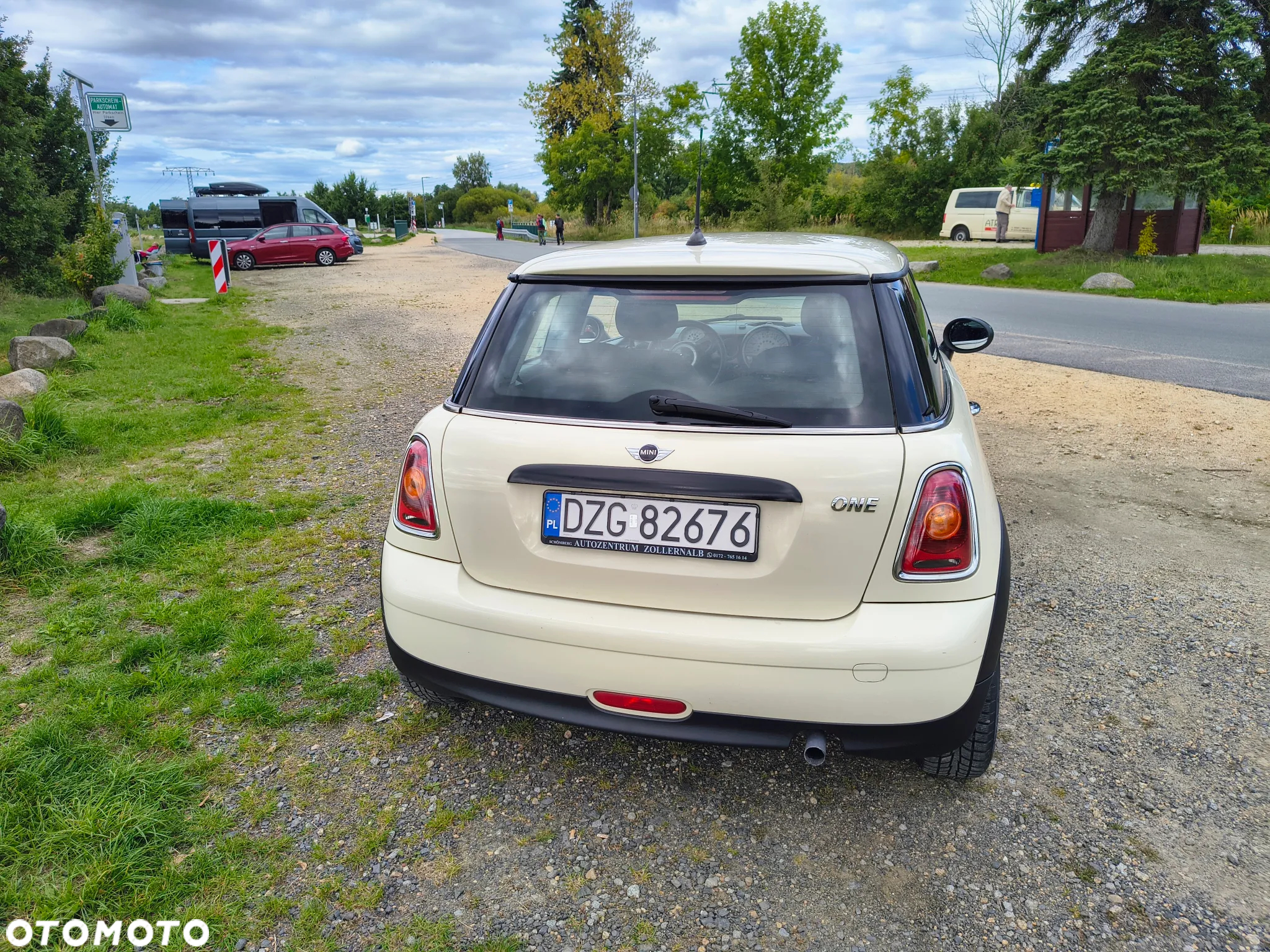 MINI ONE Standard - 17
