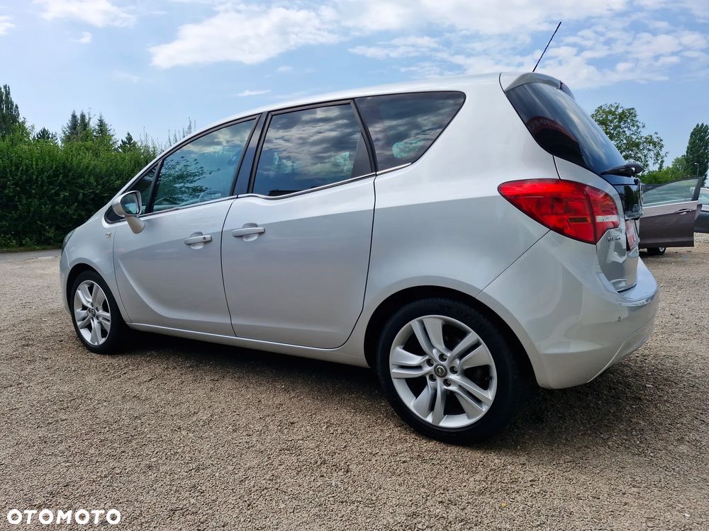 Opel Meriva 1.4 T Cosmo - 4