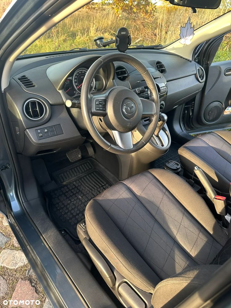 Mazda 2 - 14