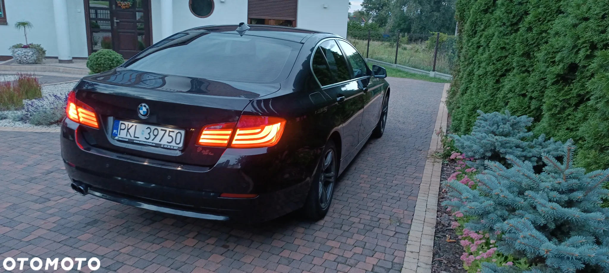 BMW Seria 5 520d - 27