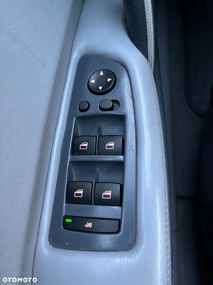 BMW Seria 1 - 16