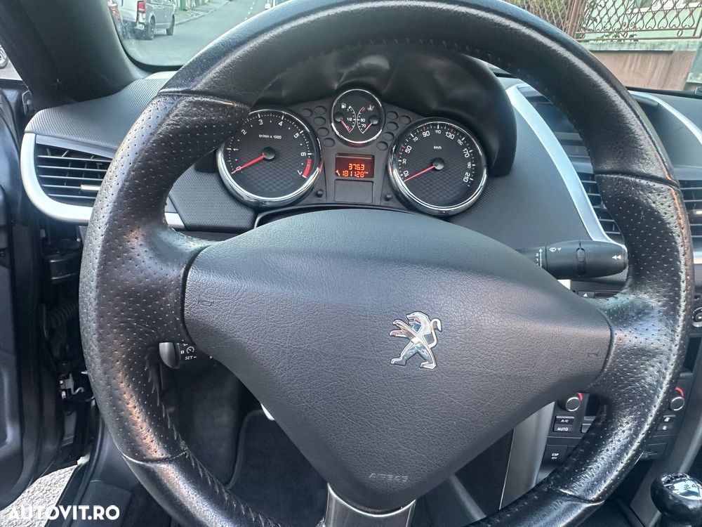 Peugeot 207 - 9