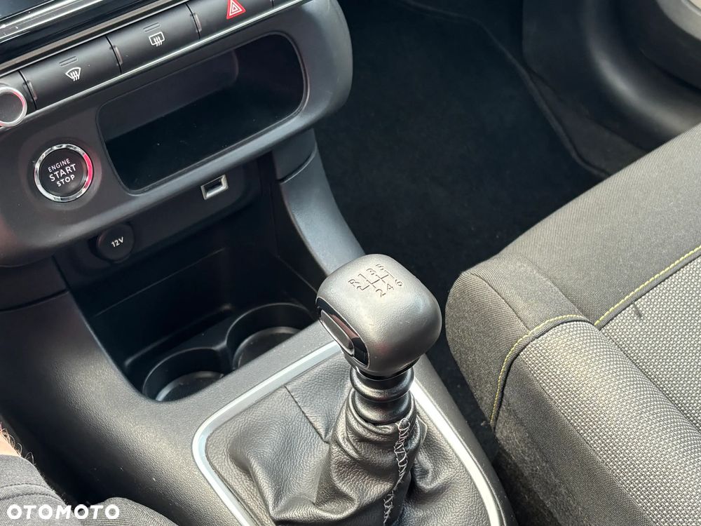 Citroën C3 1.2 PureTech Shine S&S - 16