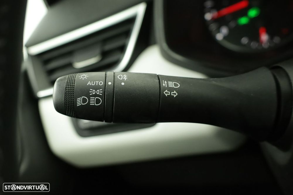 Renault Clio 1.0 TCe Evolution - 16