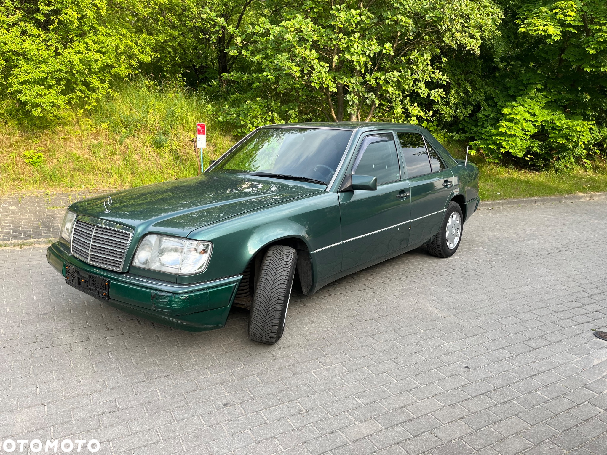 Mercedes-Benz Klasa E - 2