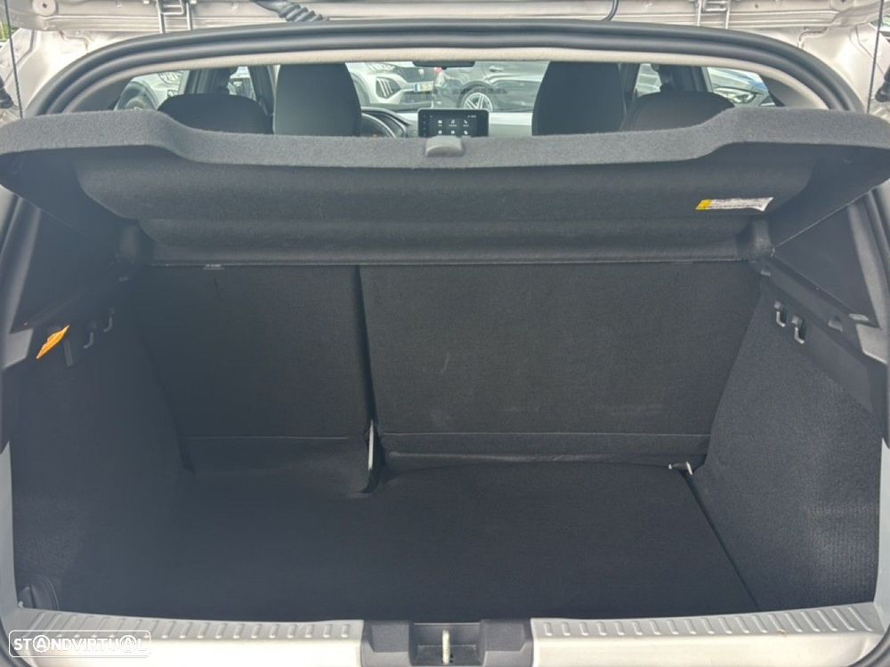 Dacia Sandero - 6