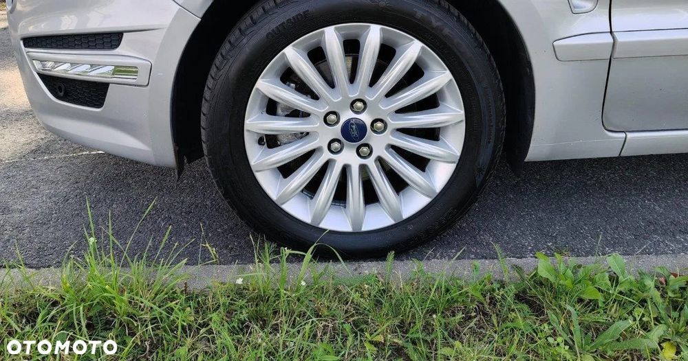 Ford S-Max 2.0 TDCi DPF Platinium X - 32