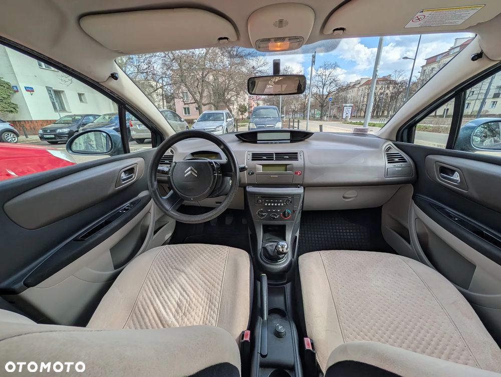 Citroën C4 1.6 HDi X - 7