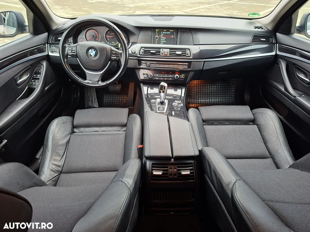 BMW Seria 5 525d xDrive AT - 3