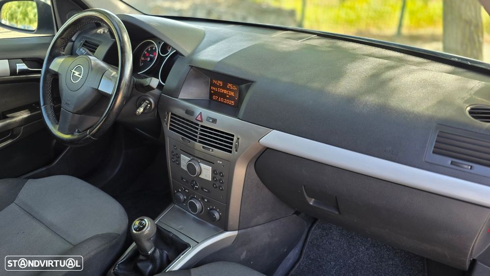 Opel Astra 1.4 Enjoy - 15