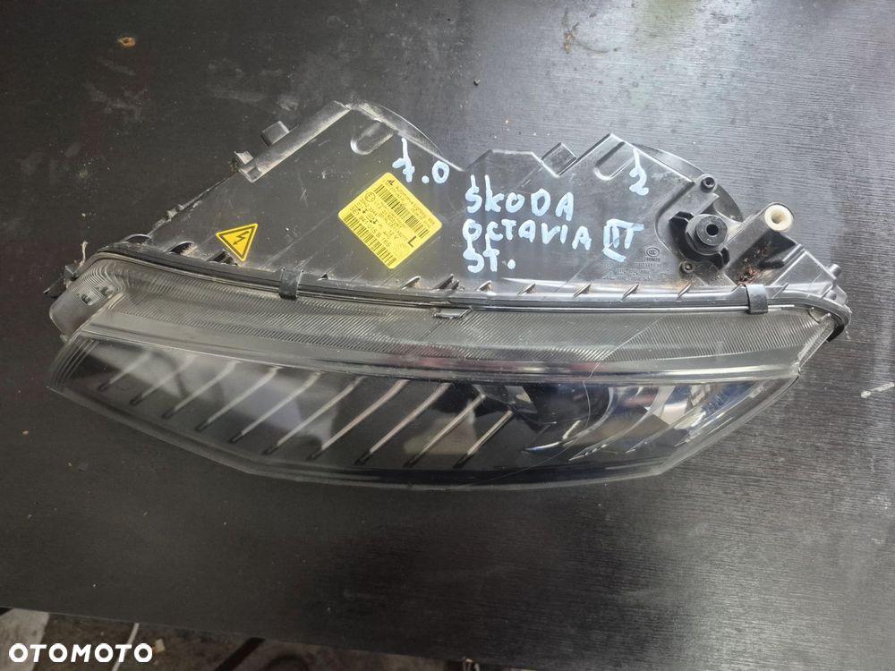 Lampa Przód Lewa Xenon Skoda Octavia III 3 Przed Lift 2012-2016r - 2