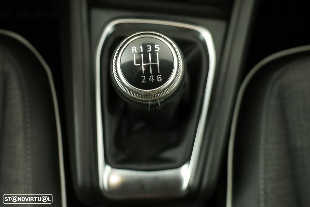 Renault Captur 1.0 TCe Techno Bi-Fuel - 14