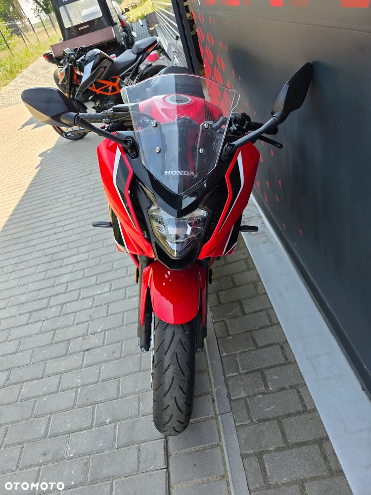 Honda CBR - 27