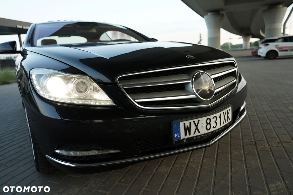 Mercedes-Benz CL 500 4-Matic BlueEff - 28