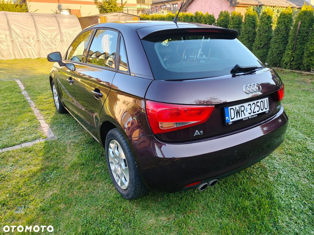 Audi A1 Sportback 1.4 TFSI S line Sportpaket - 3