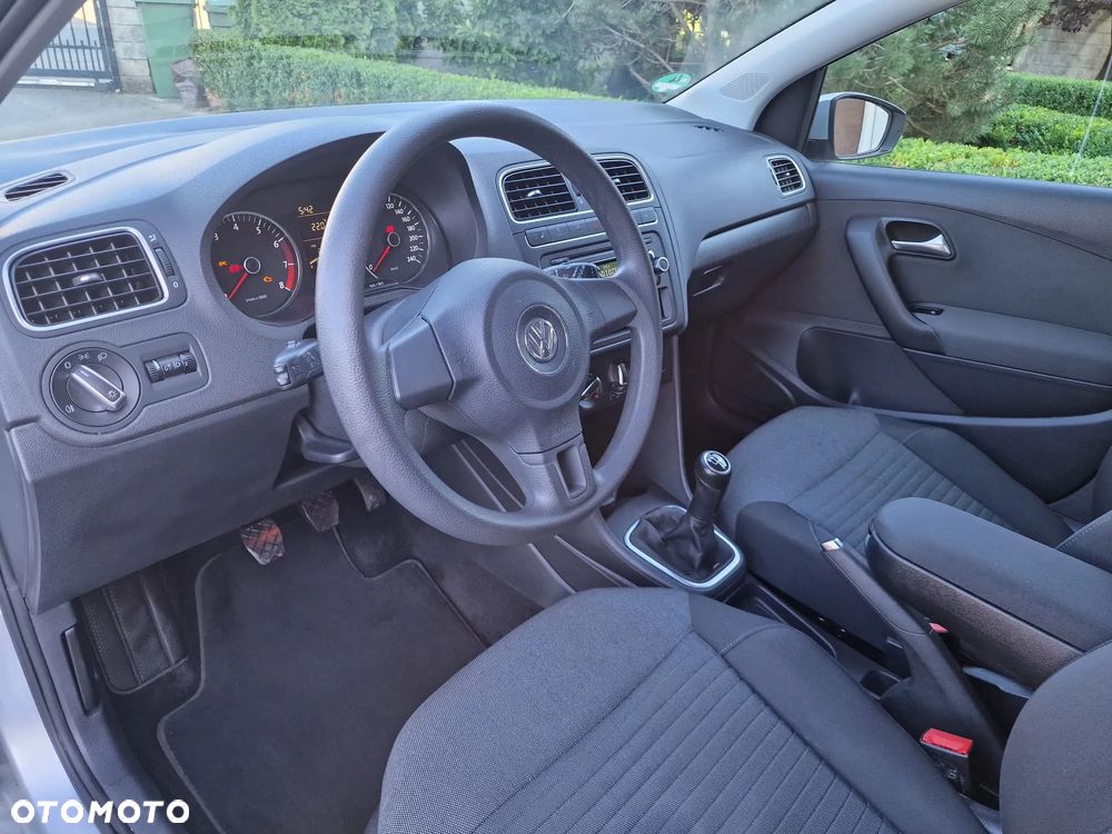 Volkswagen Polo - 22