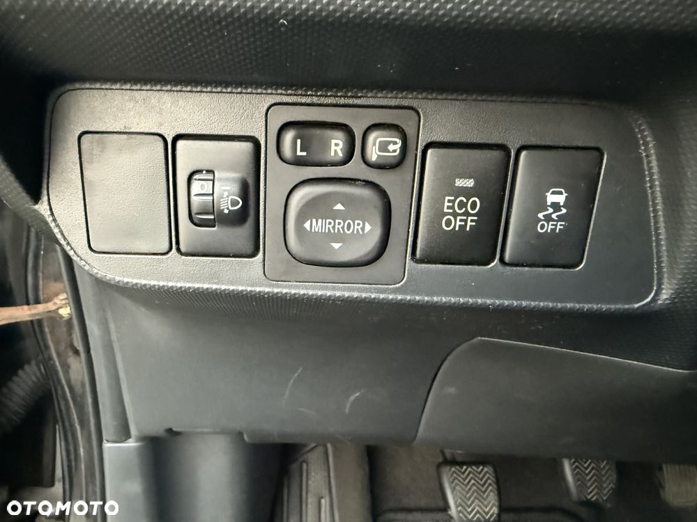 Toyota Auris - 30