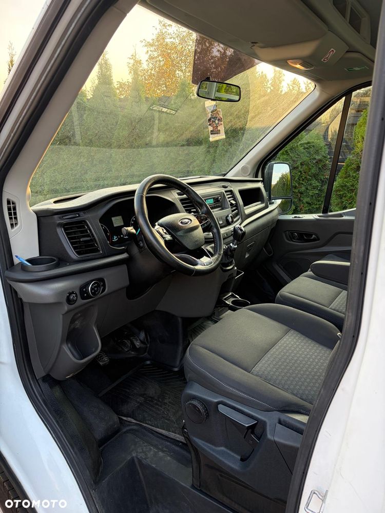 Ford Transit - 10