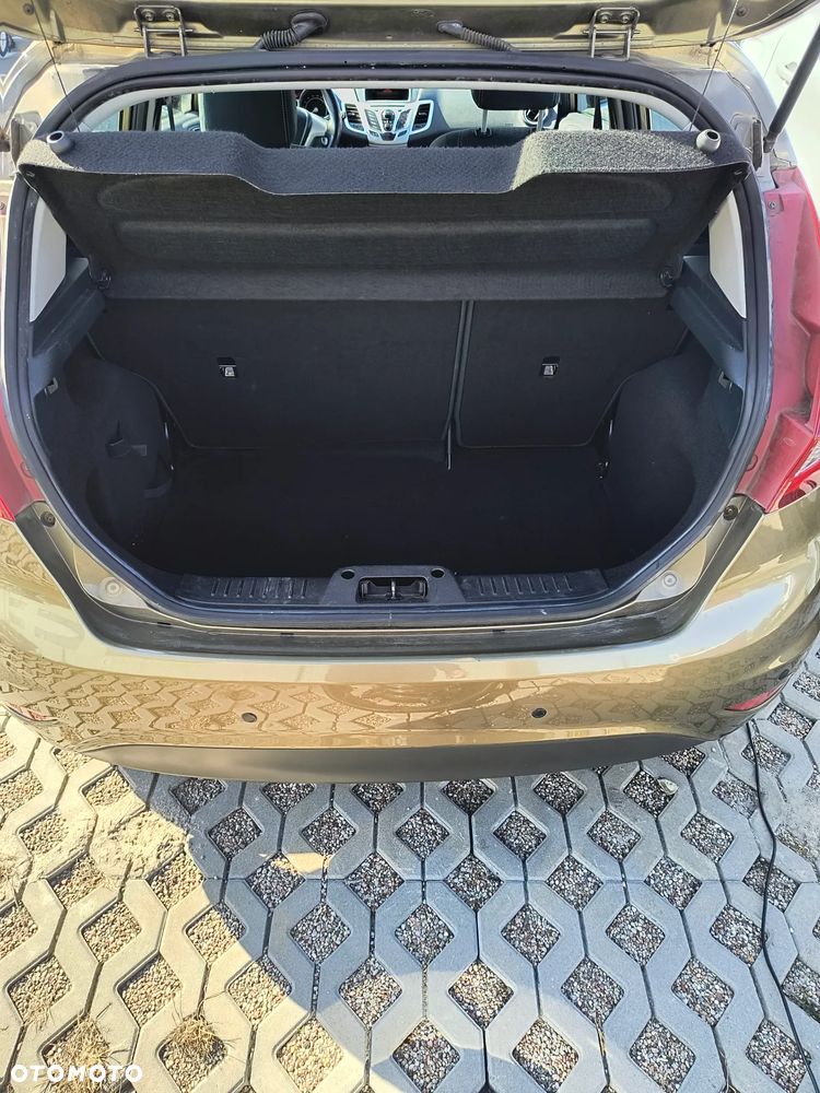 Ford Fiesta 1.6 Titanium - 3