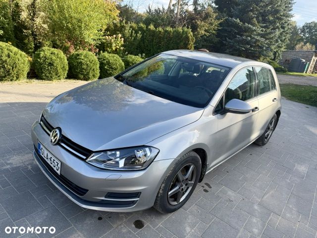 Volkswagen Golf - 2